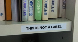Dymo label maker